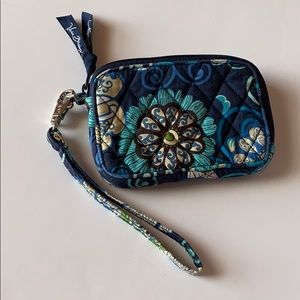 Vera Bradley Women’s Wristlet Mod Blue Floral